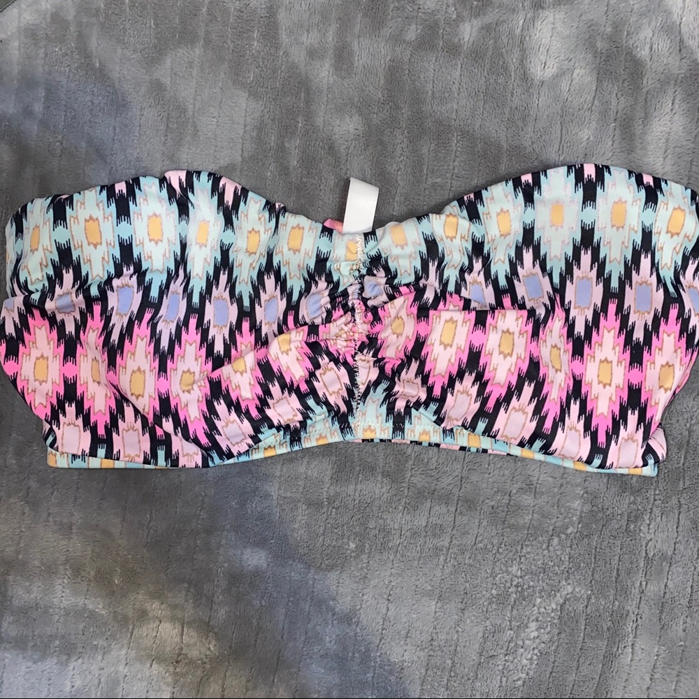Victoria’s Secret Bikini Top